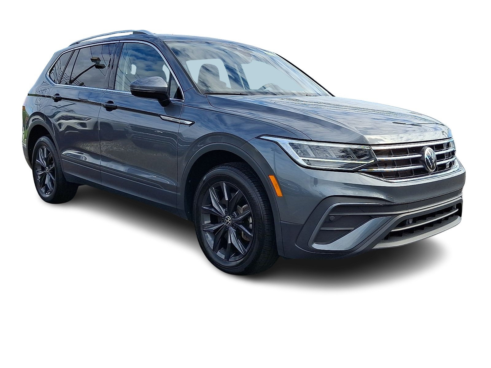Certified 2024 Volkswagen Tiguan SE SUV