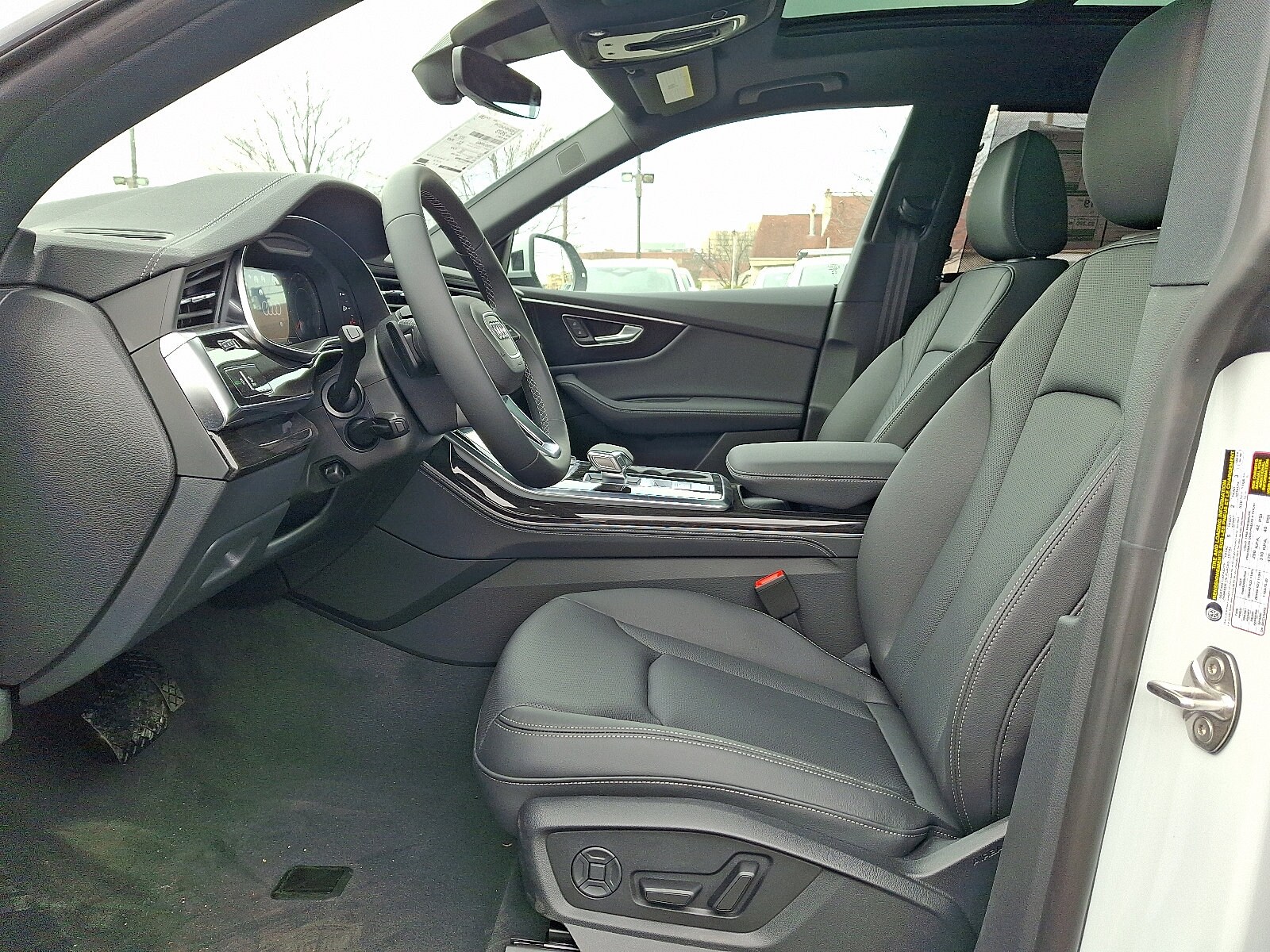 2026 Audi Q8 Premium Plus - Photo 10