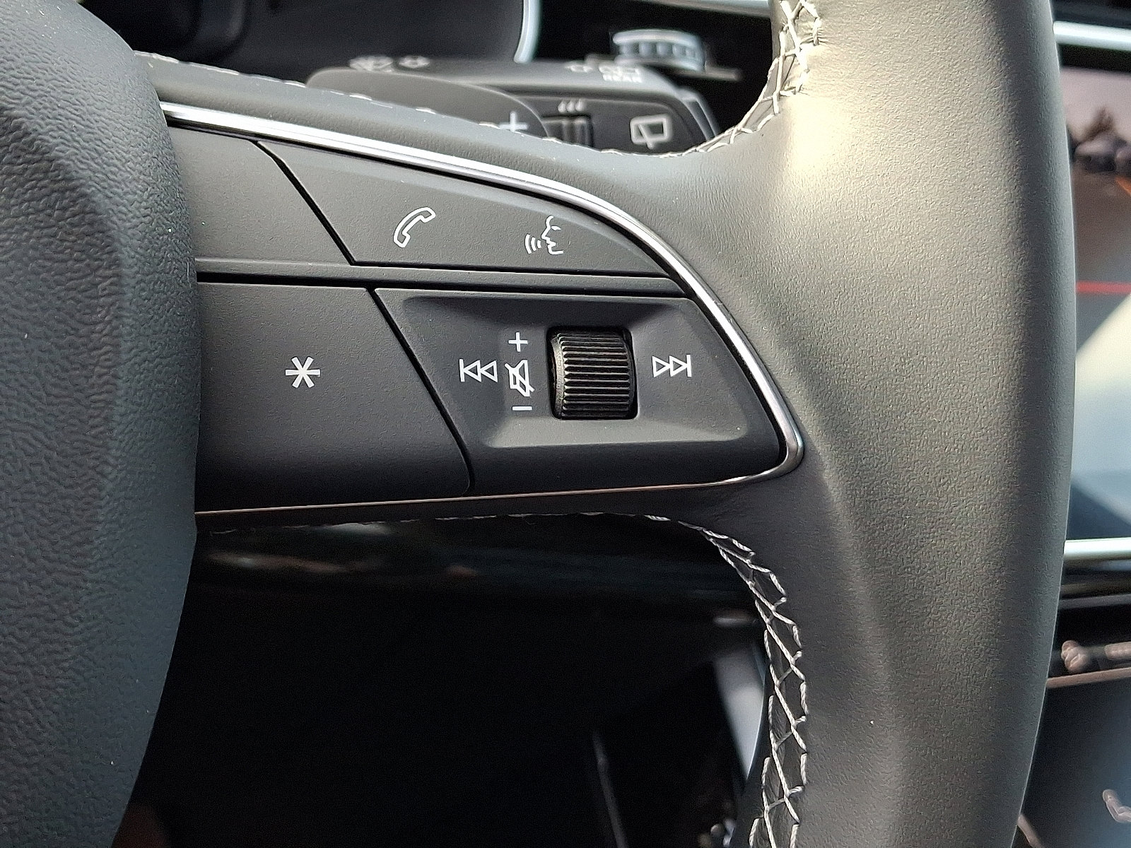 2026 Audi Q7 Premium - Photo 18
