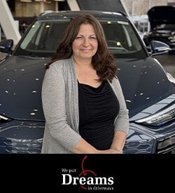 Staff member Debbie T. from eaad652422e2