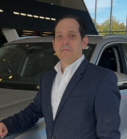 Staff member Mark I. from df70f8239320