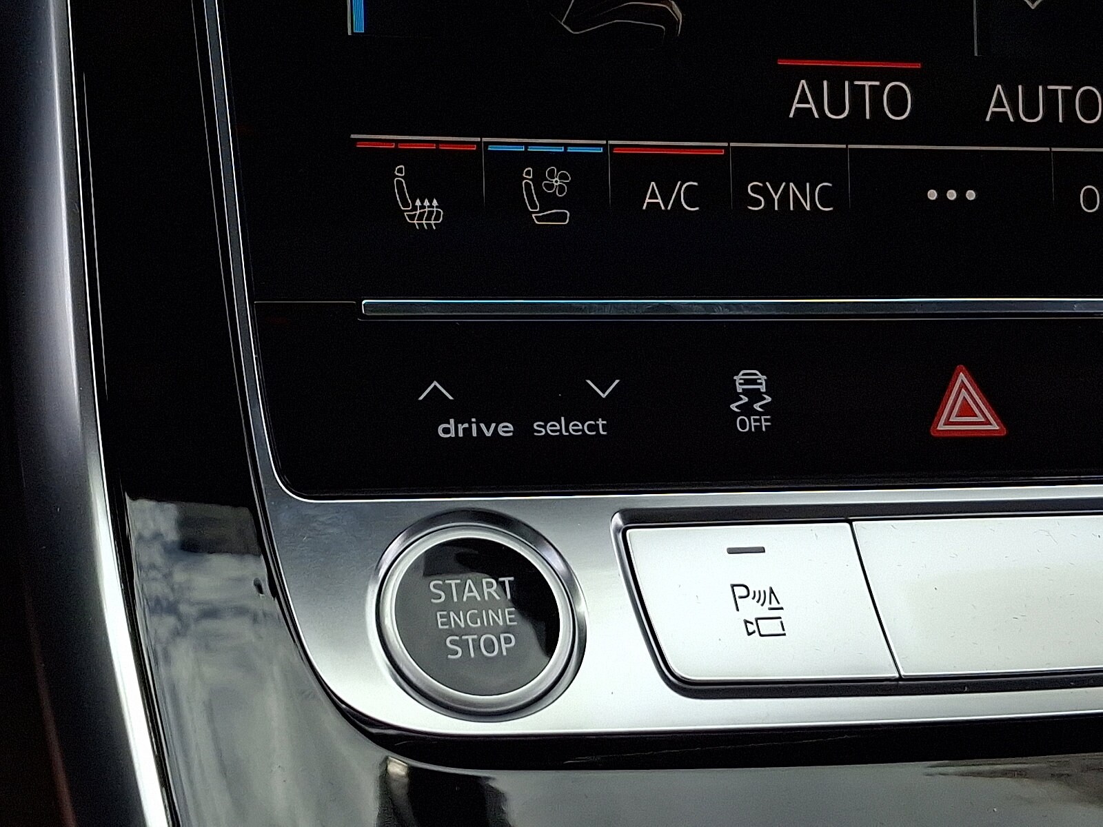 2026 Audi Q8 Premium Plus - Photo 19