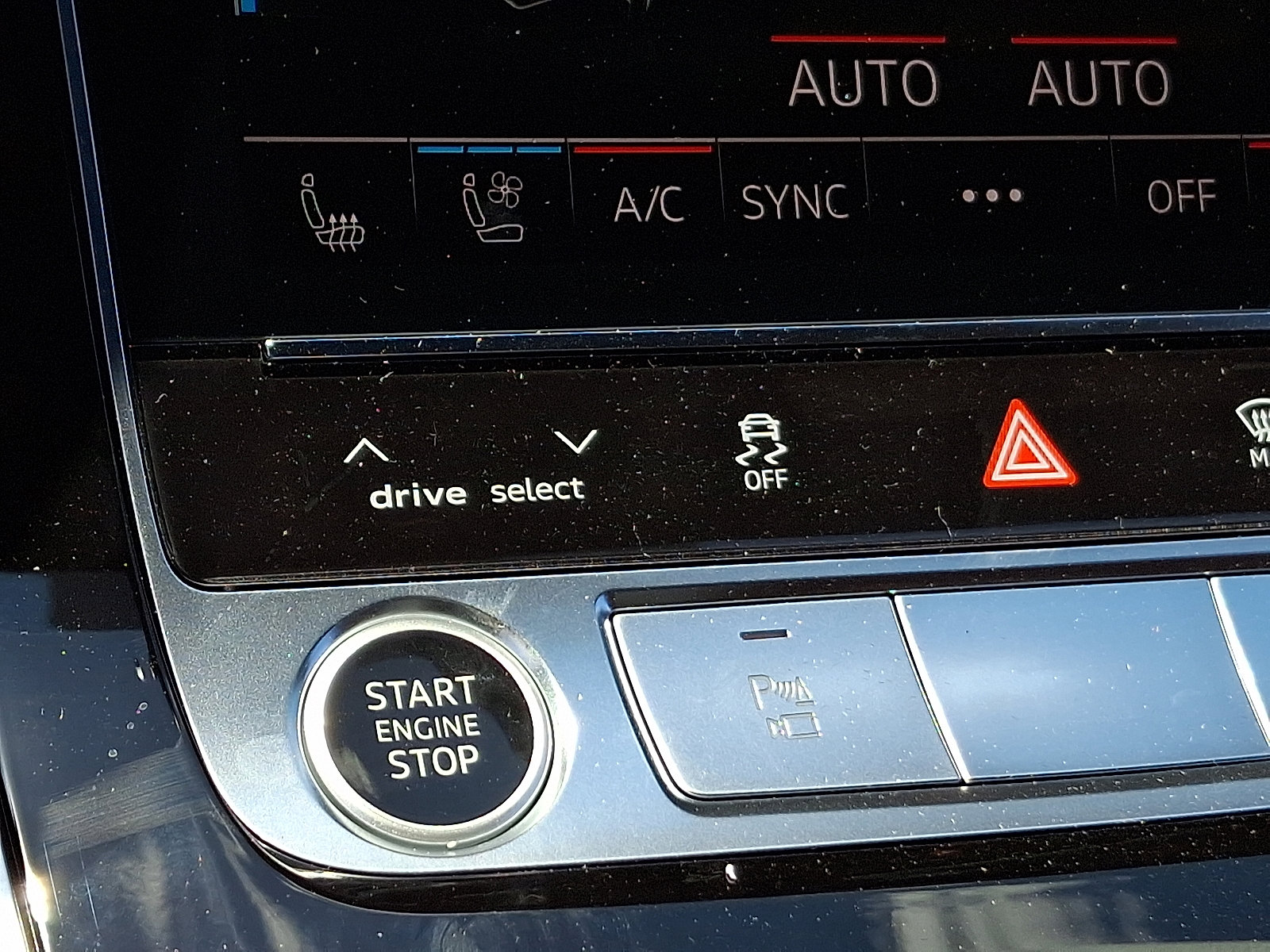 2026 Audi Q8 Premium Plus - Photo 19