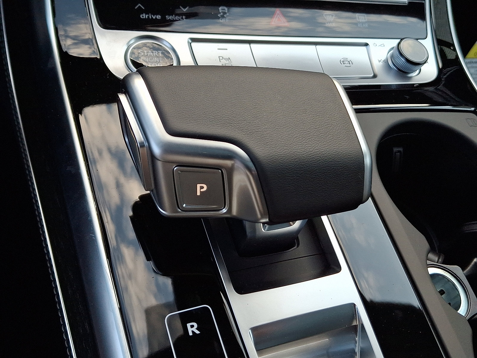 2026 Audi Q7 Premium Plus - Photo 12