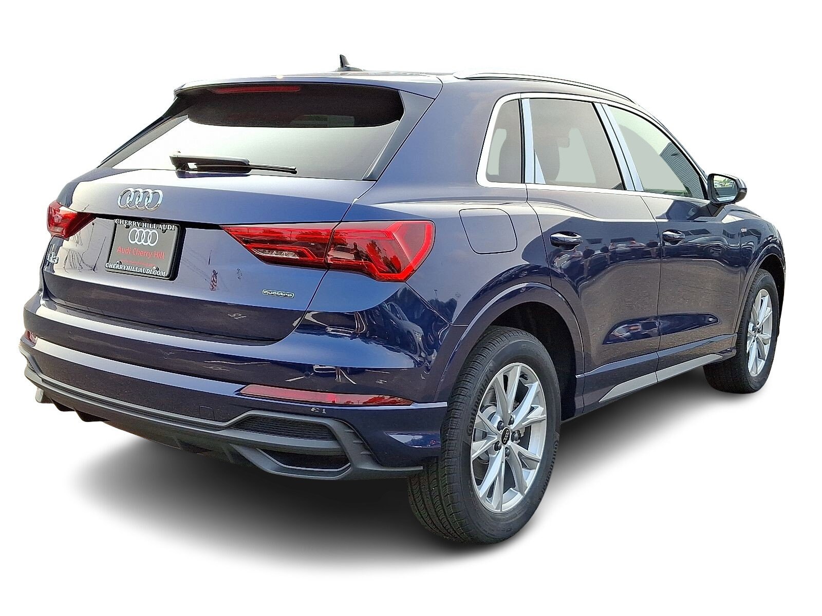 2025 Audi Q3 45 TFSI S line Premium photo 4