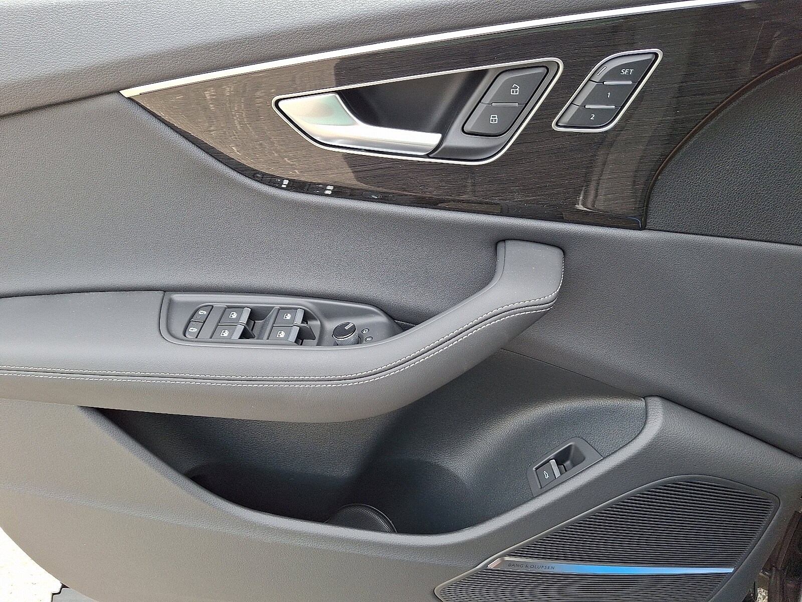 2026 Audi Q8 Premium Plus - Photo 9
