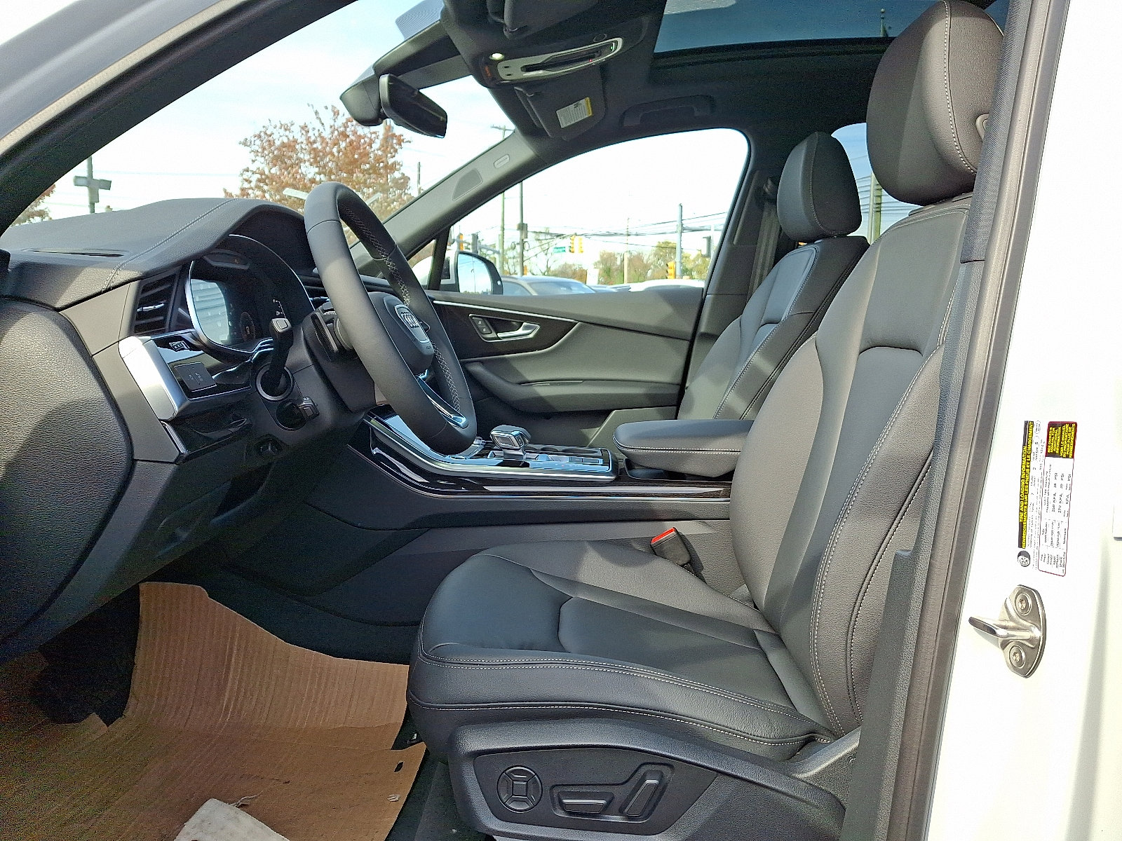 2026 Audi Q7 Premium - Photo 10