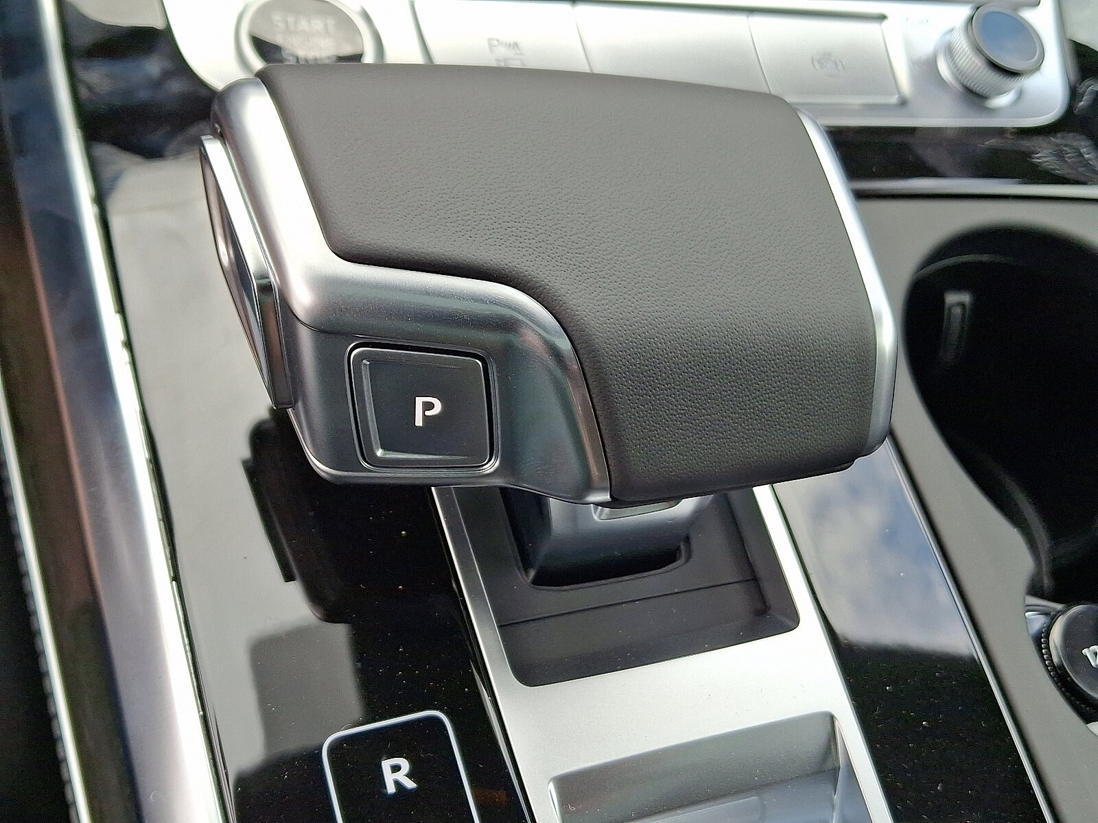 2026 Audi Q8 Premium Plus - Photo 12