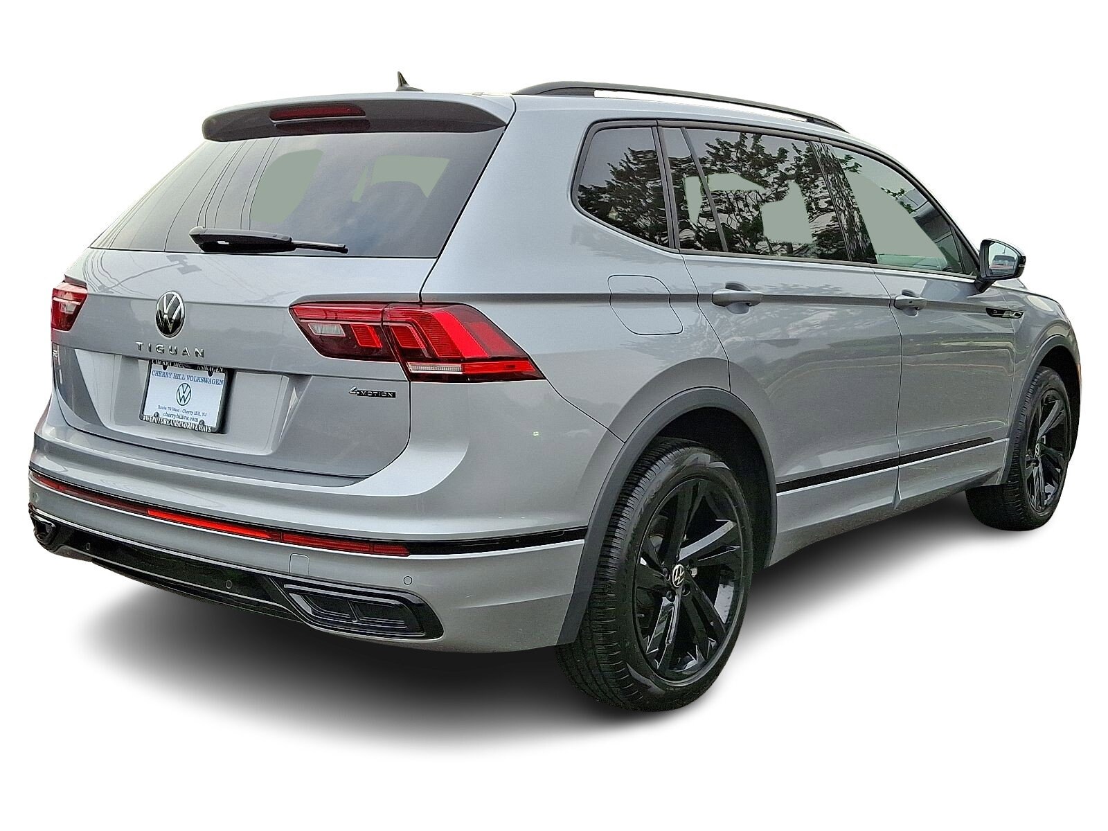 2024 Volkswagen Tiguan SE R-Line Black photo 4