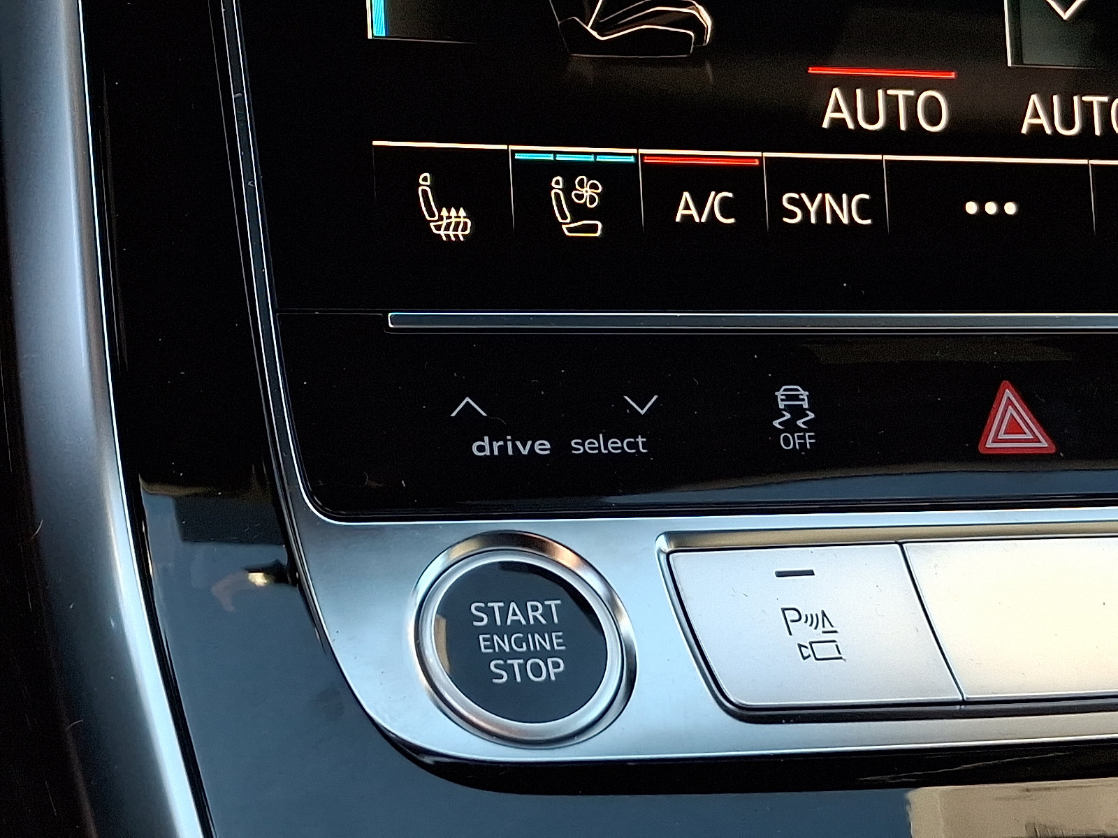 2026 Audi Q7 S Line Premium Plus - Photo 17