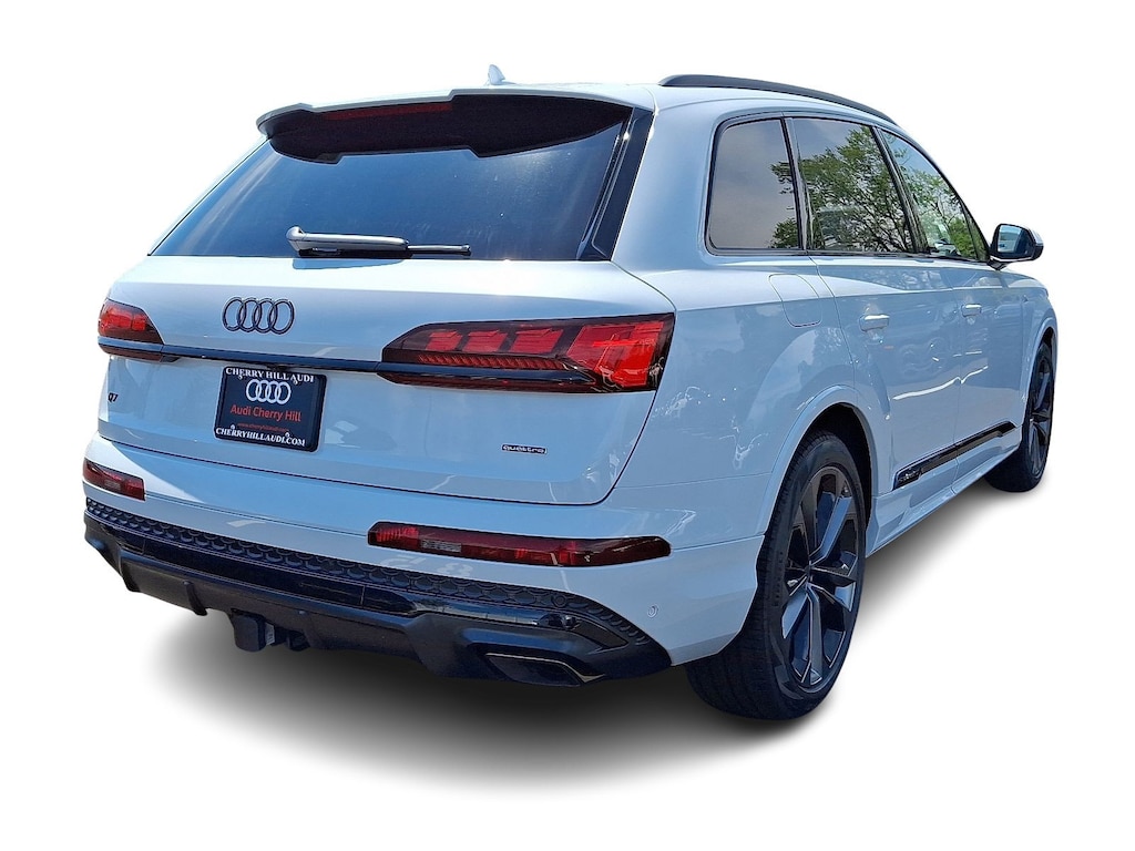 New 2026 Audi Q7 S line 55 Prestige SUV