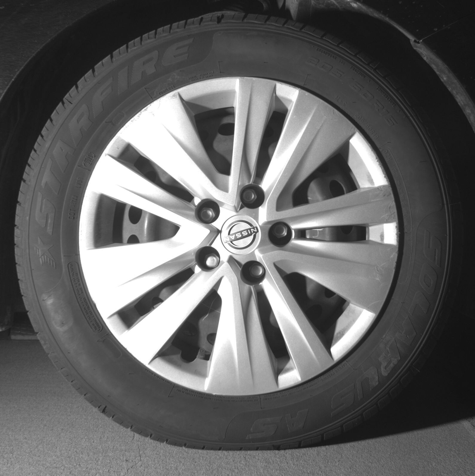 Thumbnail: 2025 Nissan Sentra - 10