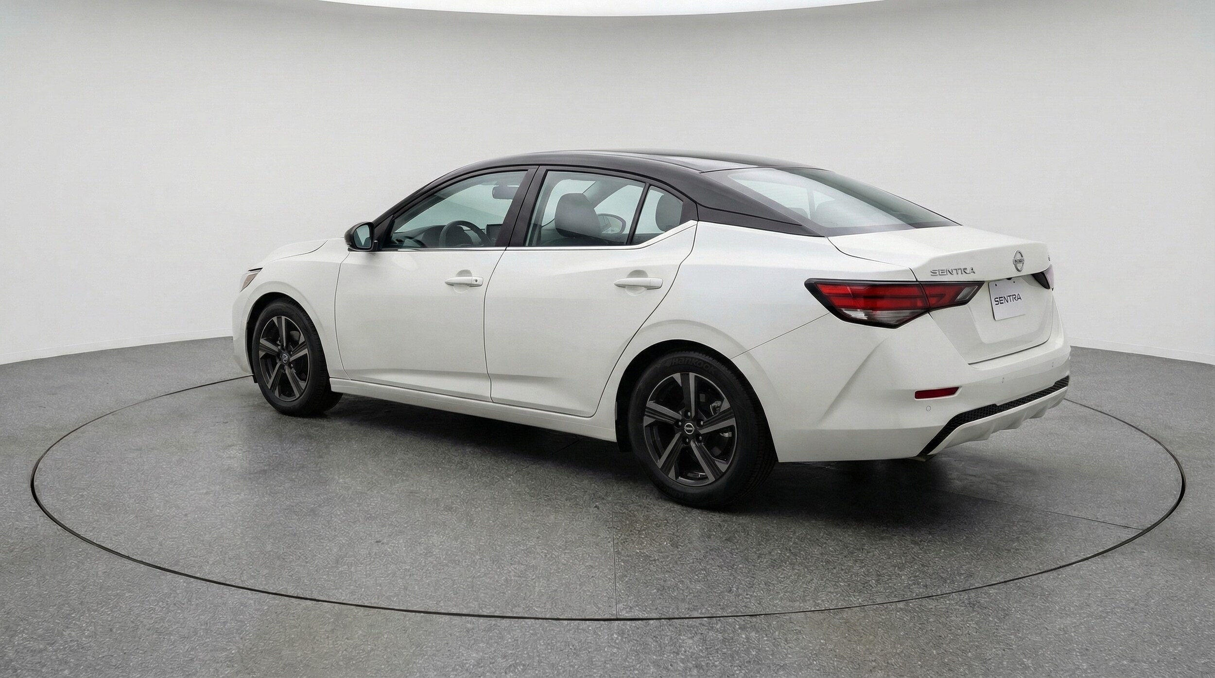 Thumbnail: 2025 Nissan Sentra - 5