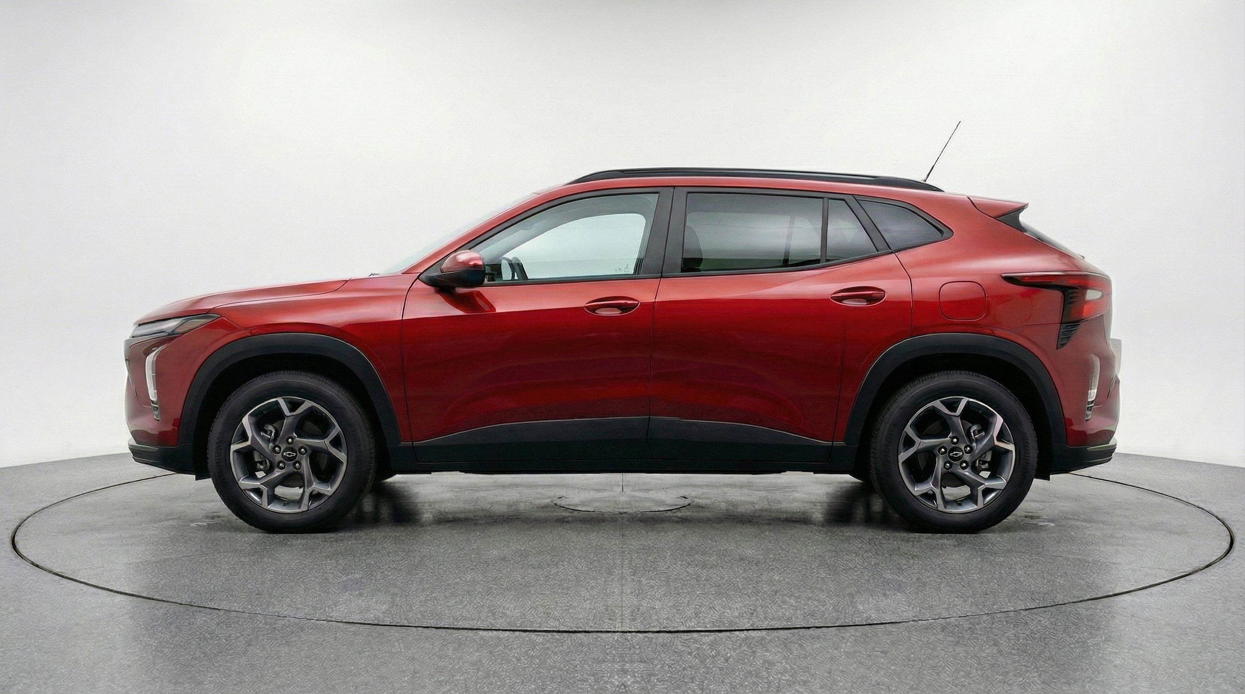 Thumbnail: 2025 Chevrolet Trax - 5