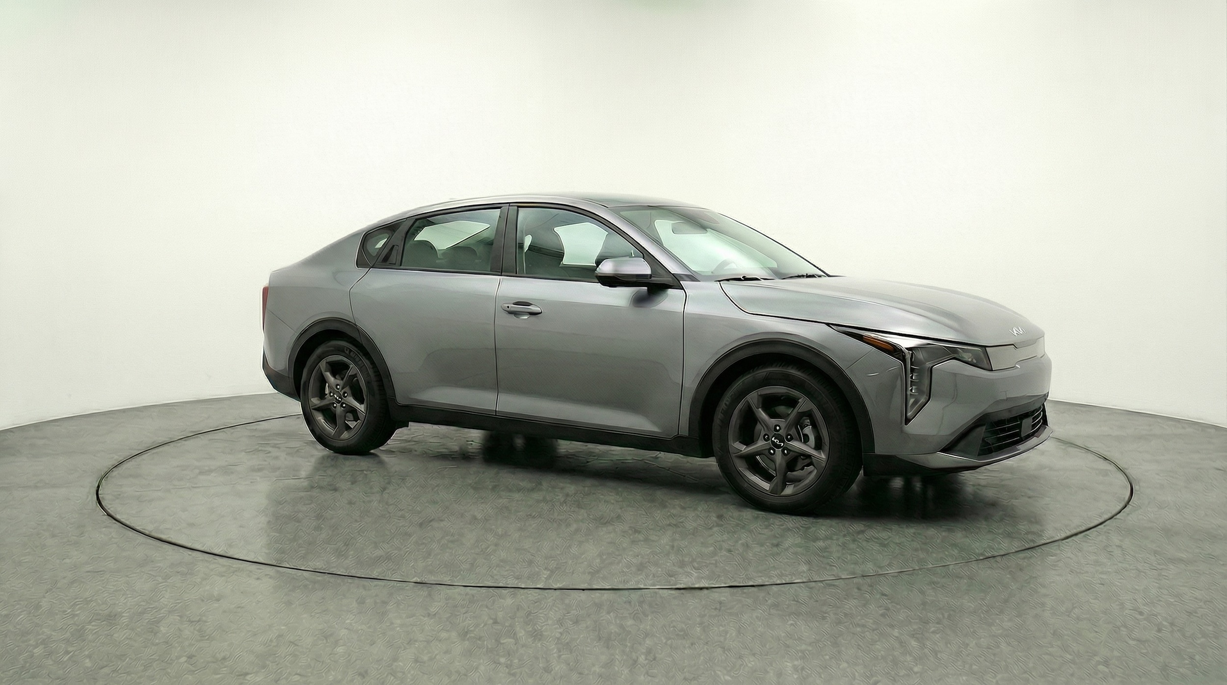 Thumbnail: 2025 Kia K4 - 1