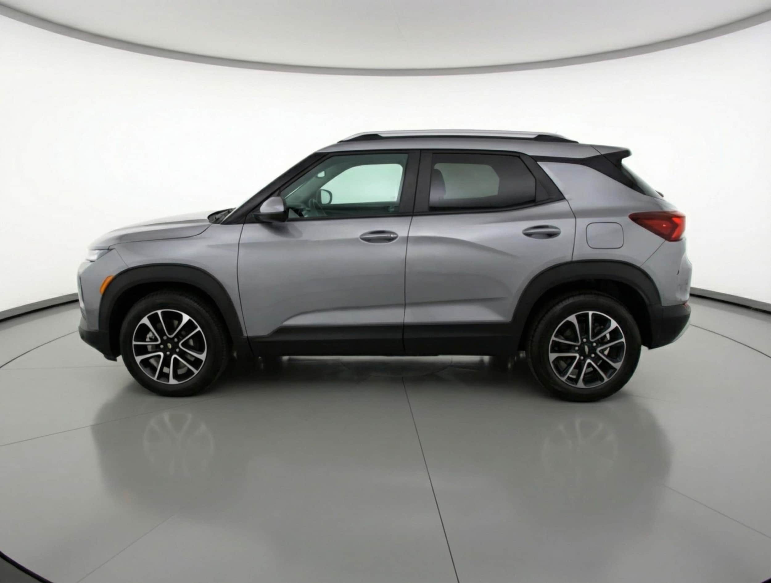 Thumbnail: 2025 Chevrolet TrailBlazer - 5