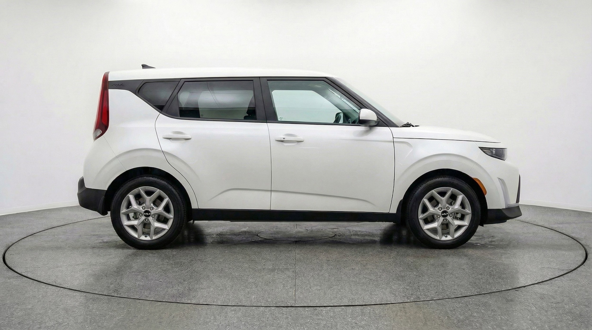 Thumbnail: 2025 Kia Soul - 11