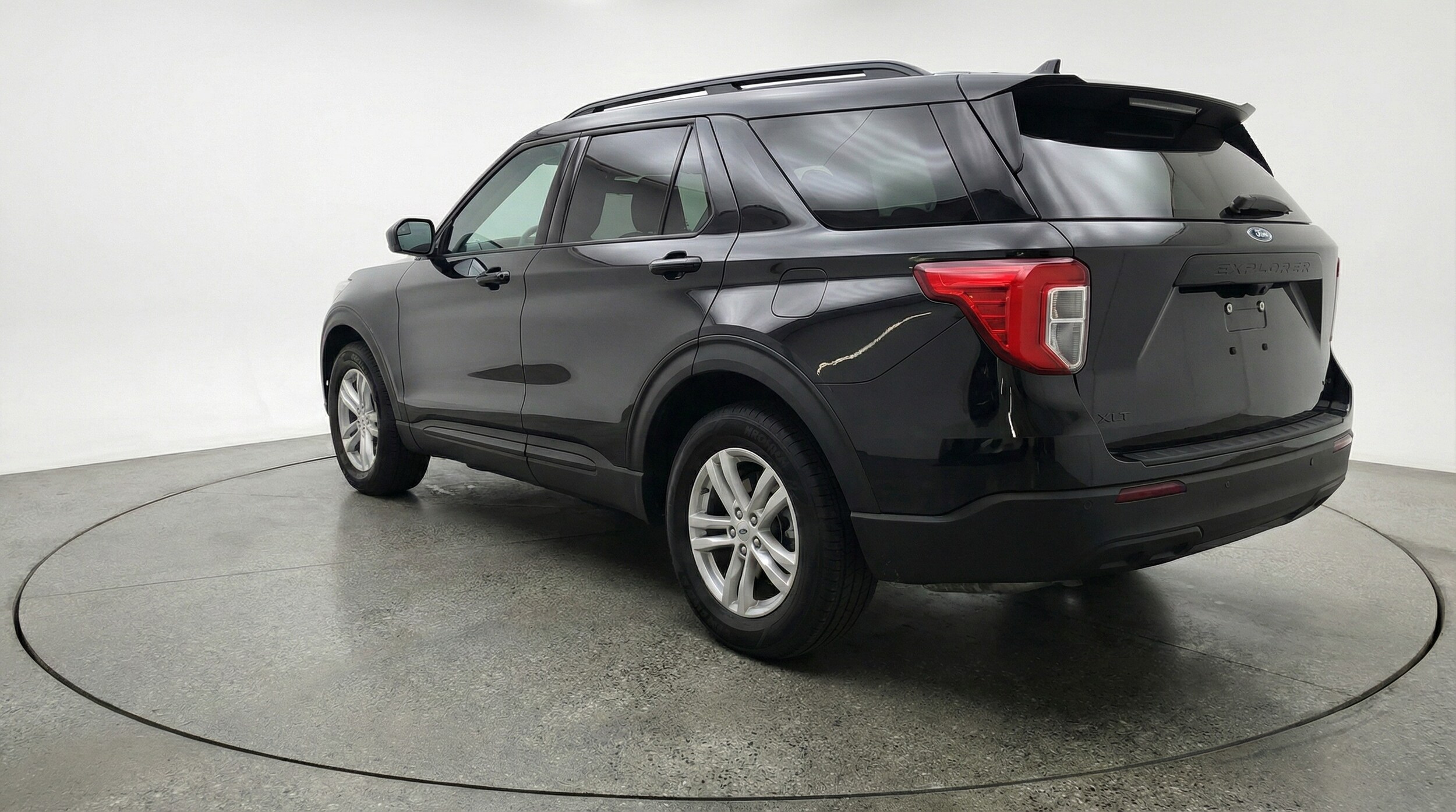 Thumbnail: 2024 Ford Explorer - 5