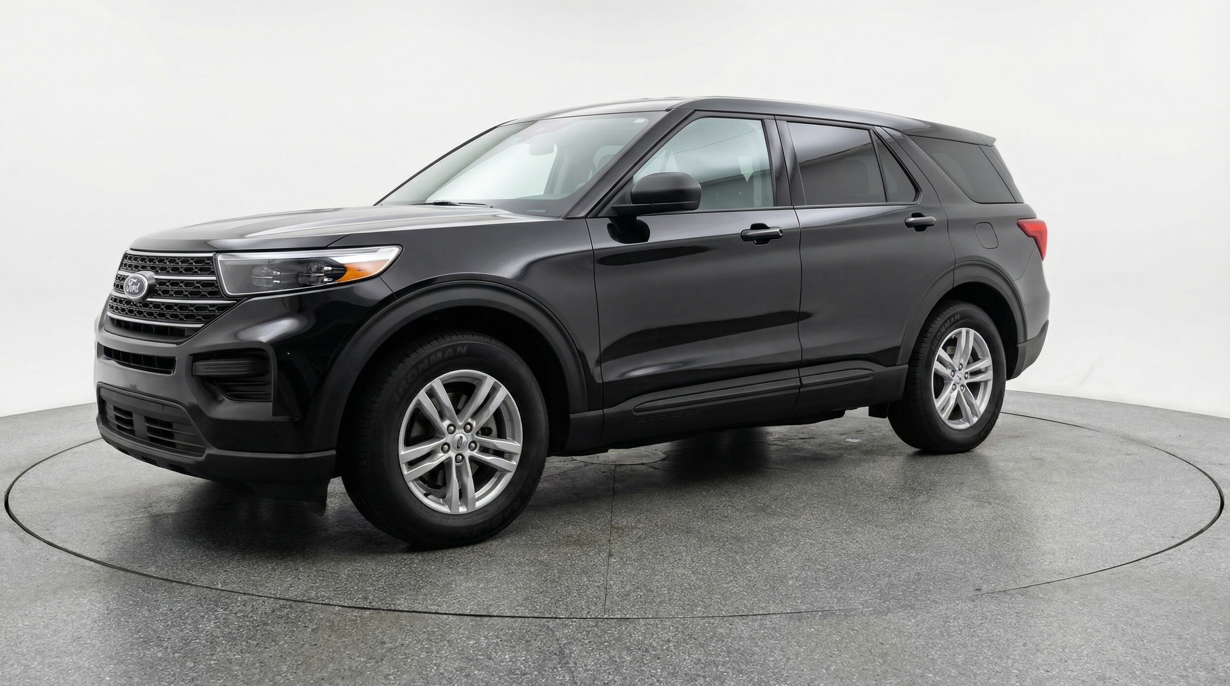 Thumbnail: 2024 Ford Explorer - 3