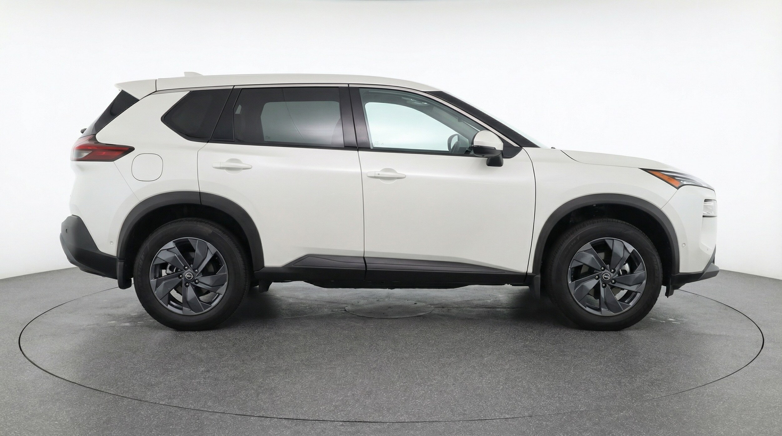 Thumbnail: 2025 Nissan Rogue - 8