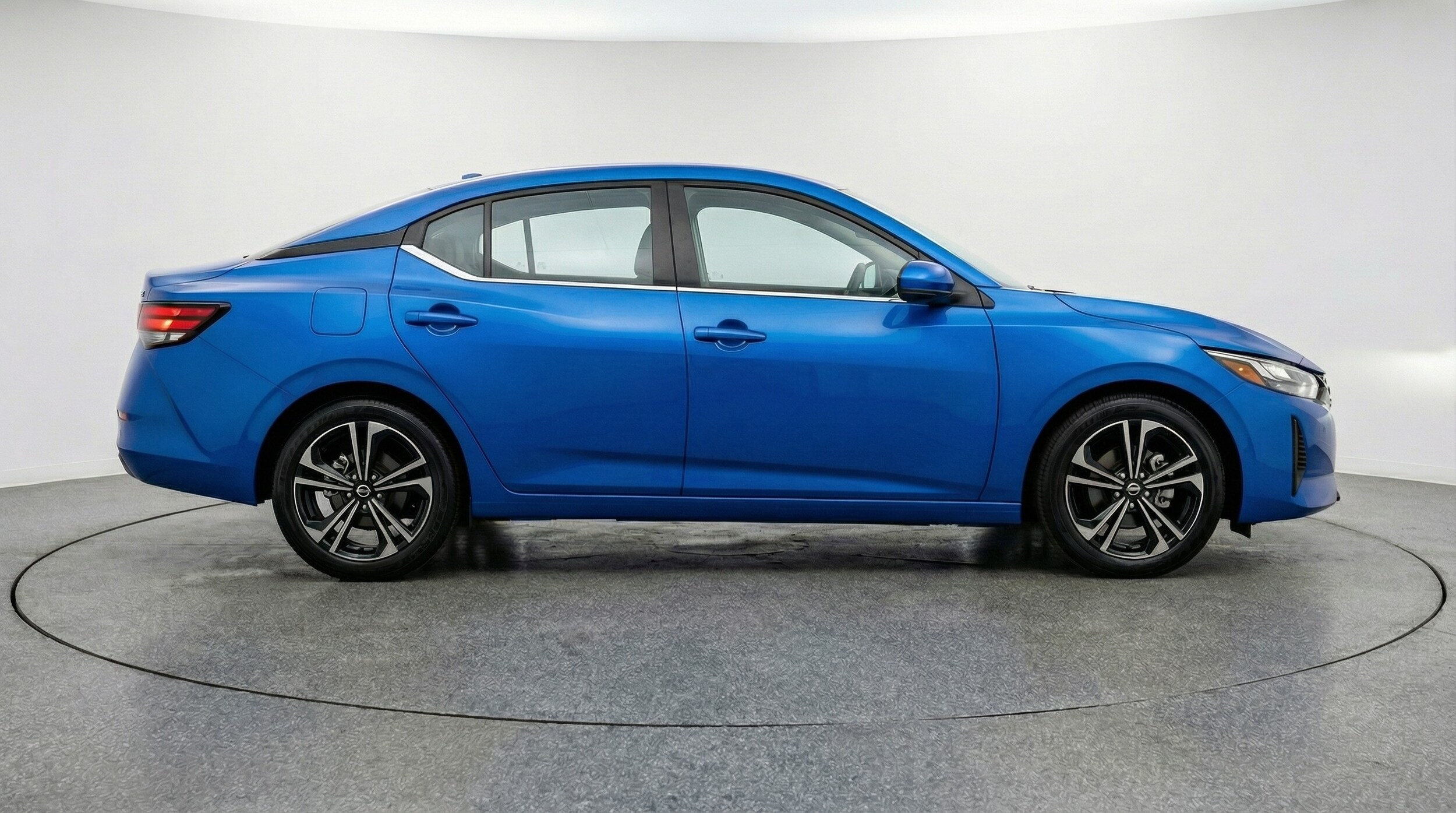 Thumbnail: 2025 Nissan Sentra - 8