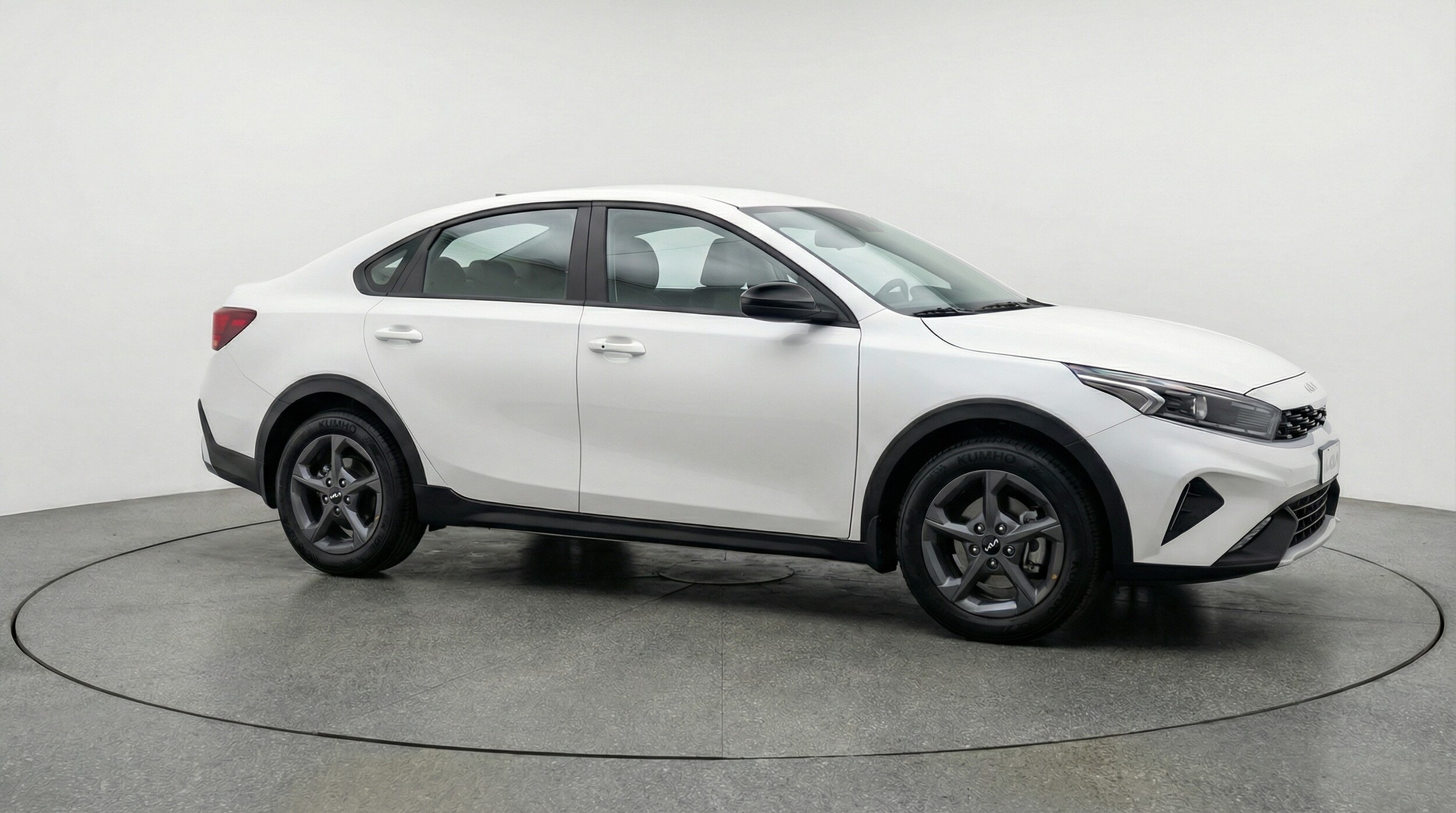 Thumbnail: 2025 Kia K4 - 1