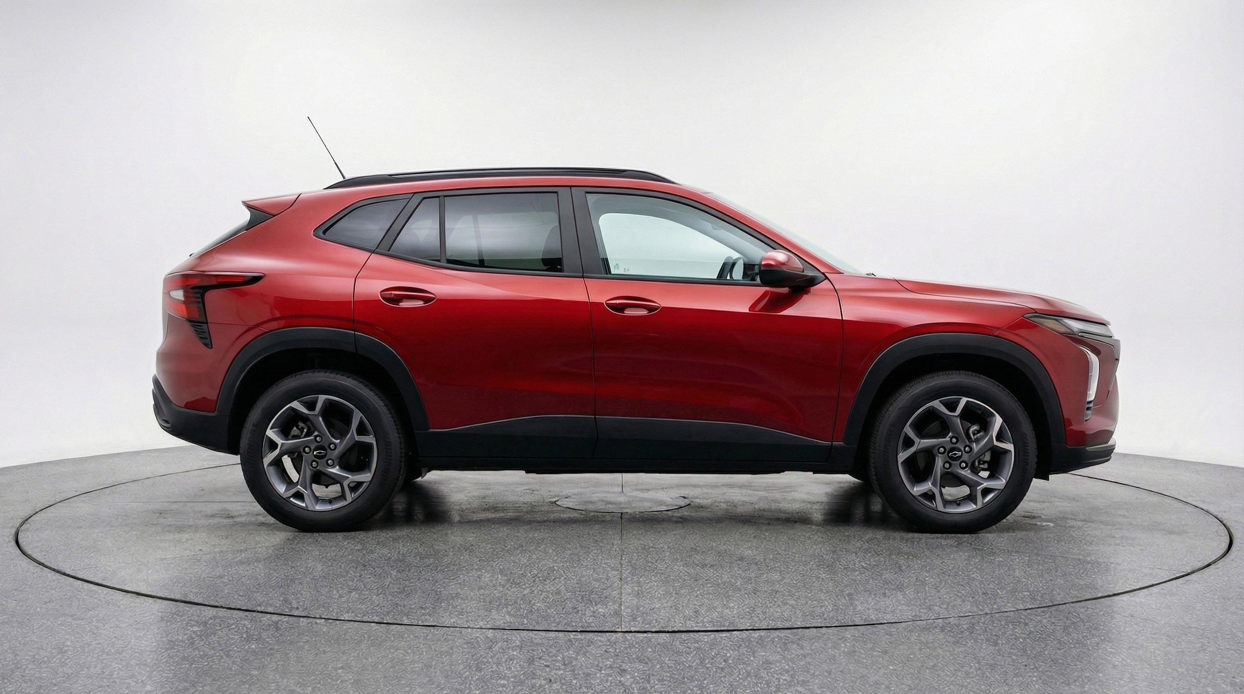 Thumbnail: 2025 Chevrolet Trax - 11