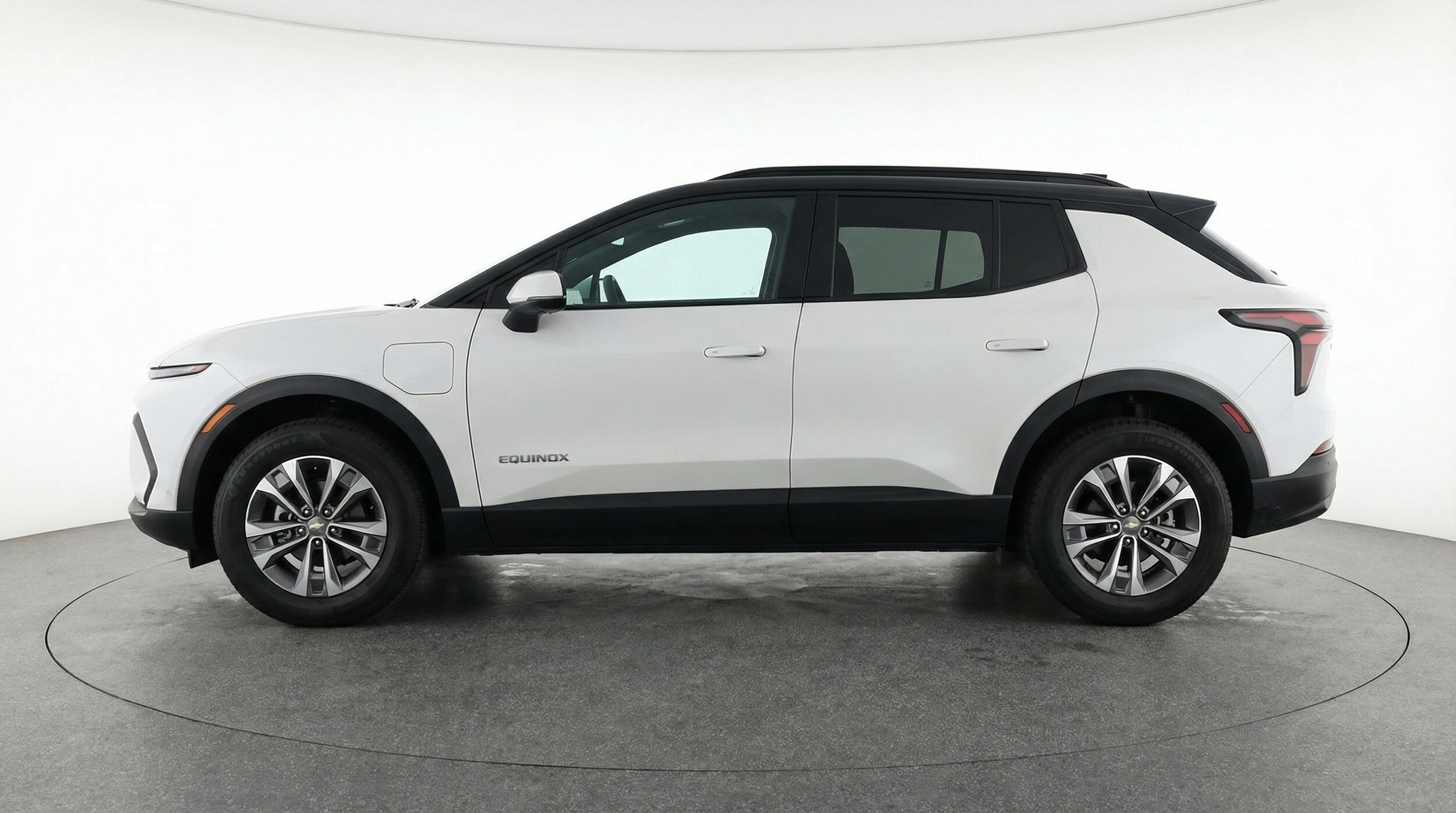 Thumbnail: 2025 Chevrolet Equinox - 4