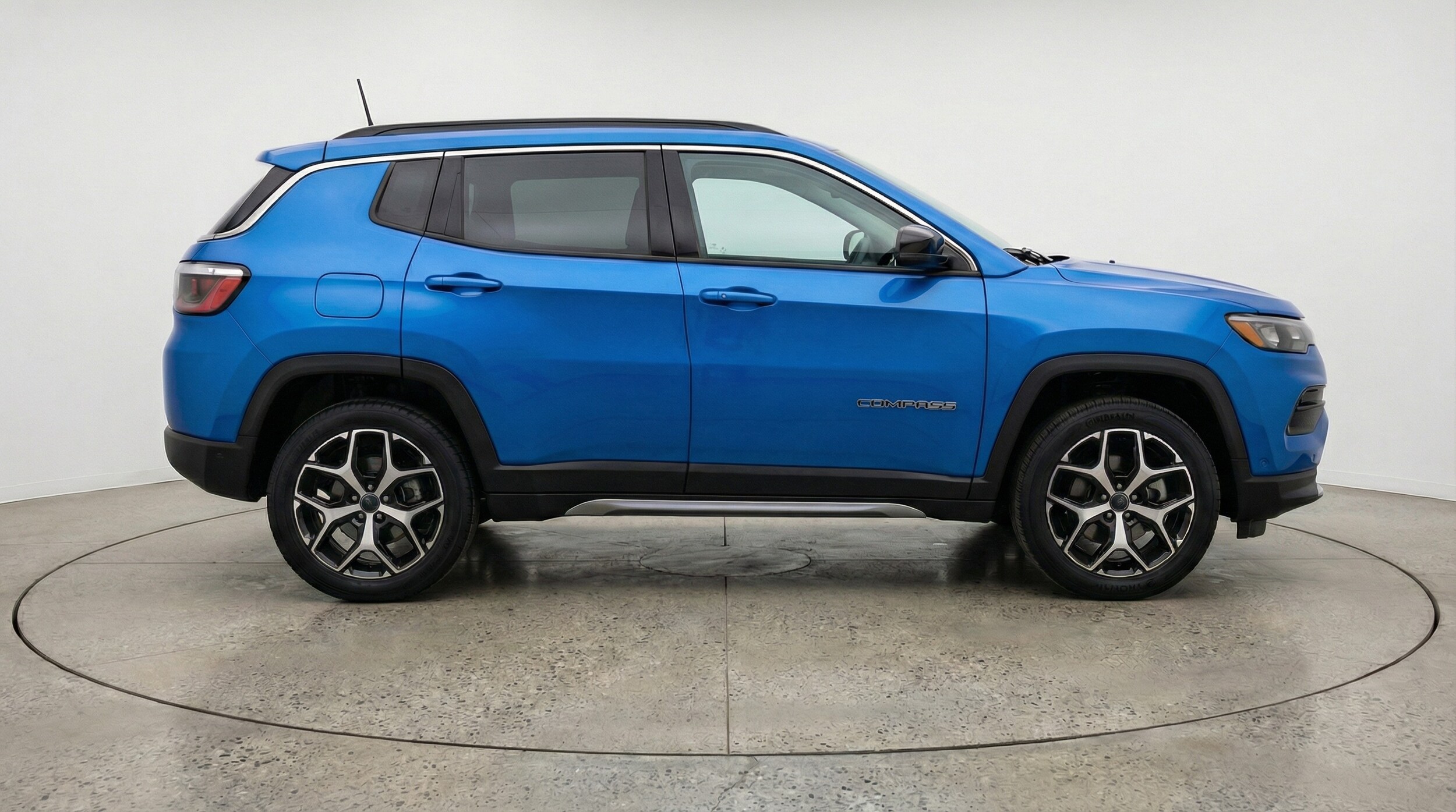 Thumbnail: 2025 Jeep Compass - 8