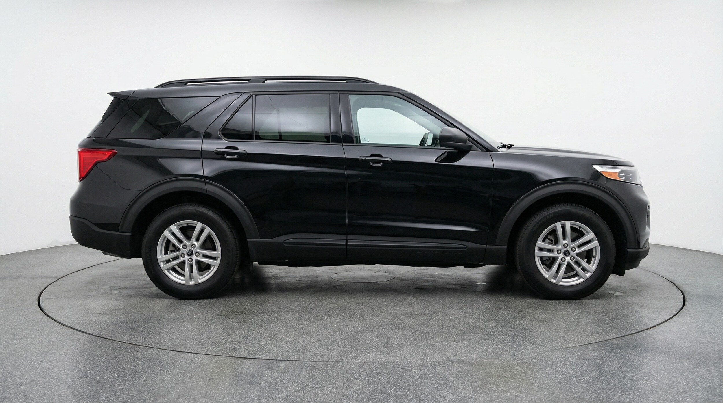 Thumbnail: 2024 Ford Explorer - 8