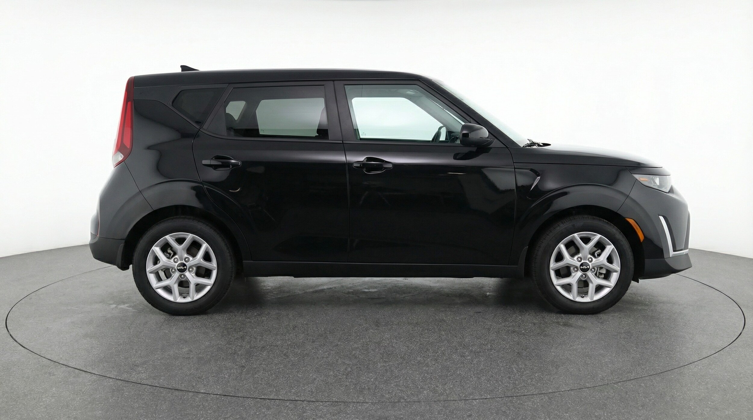 Thumbnail: 2025 Kia Soul - 8