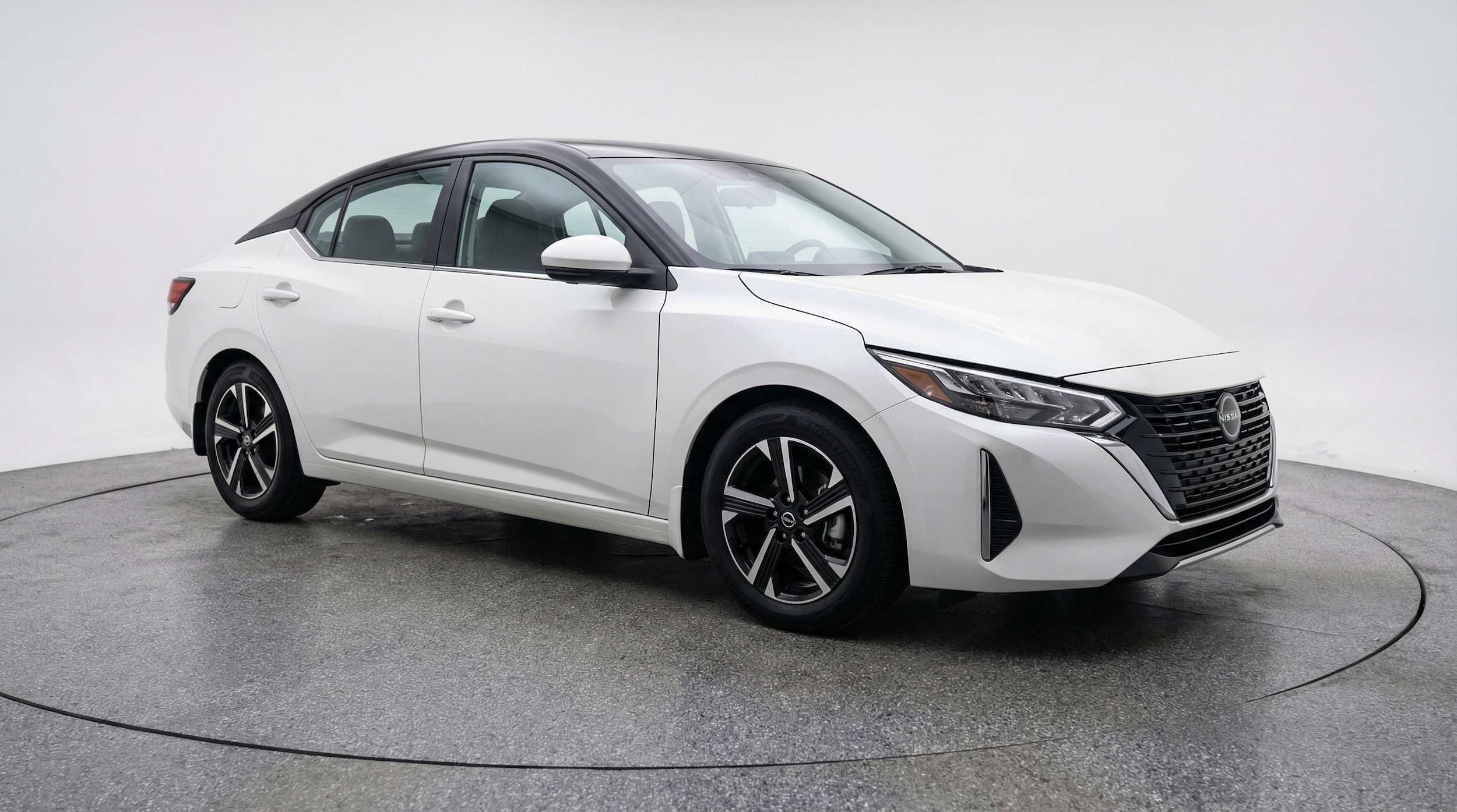 Thumbnail: 2025 Nissan Sentra - 1