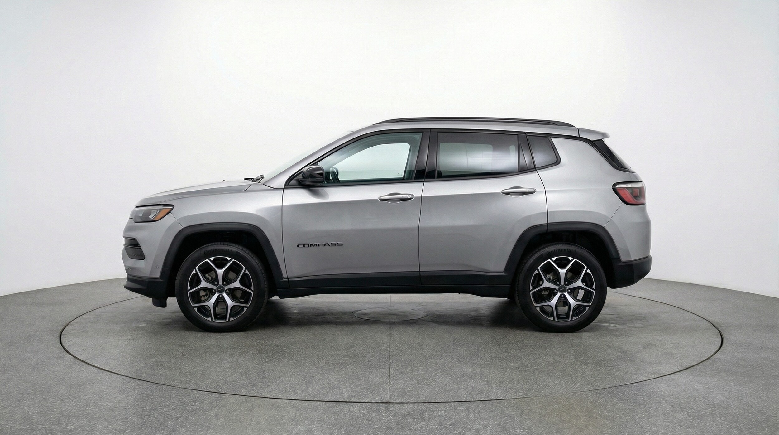 Thumbnail: 2025 Jeep Compass - 4