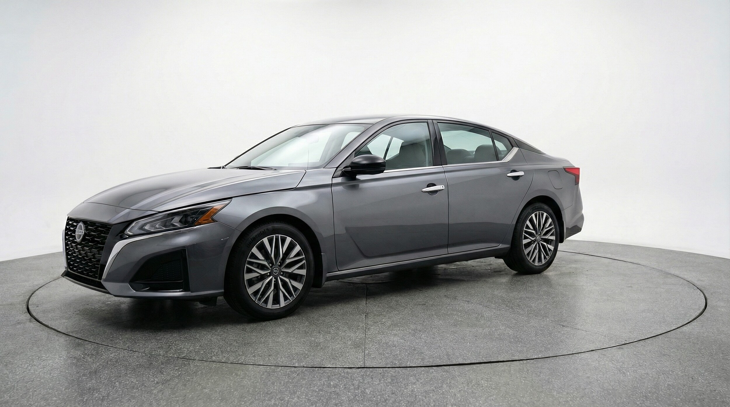 Thumbnail: 2025 Nissan Altima - 3