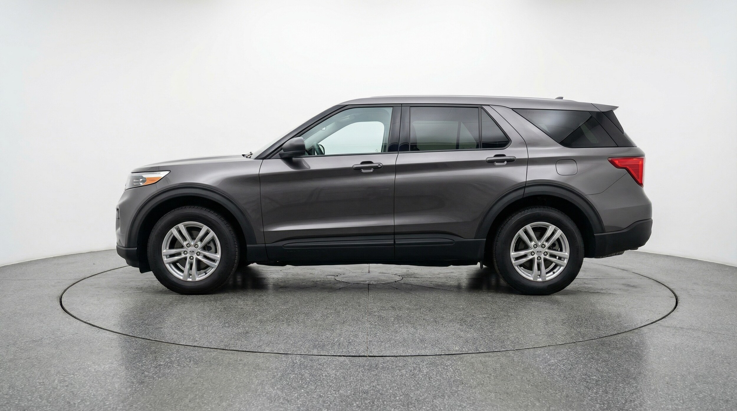 Thumbnail: 2024 Ford Explorer - 4