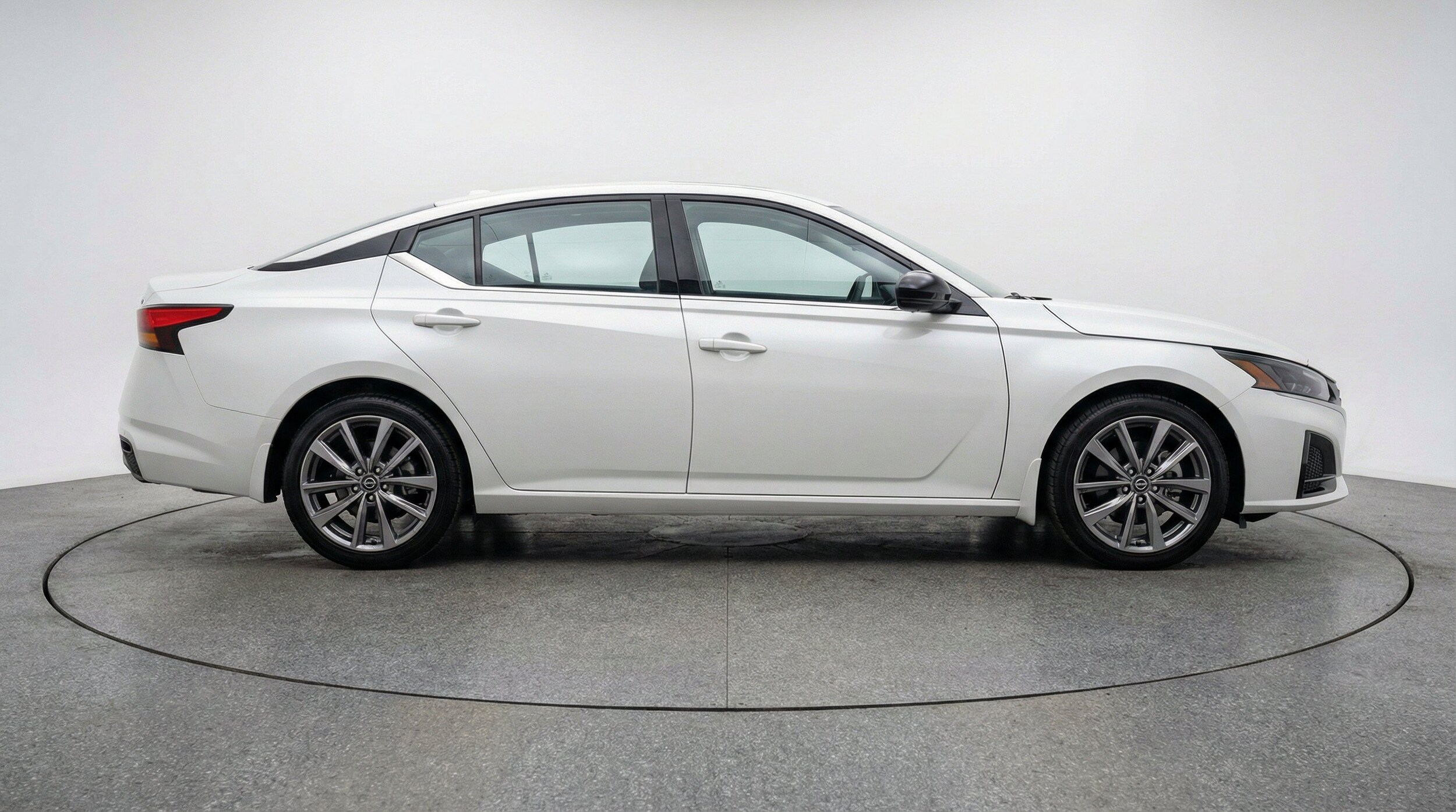 Thumbnail: 2025 Nissan Altima - 11