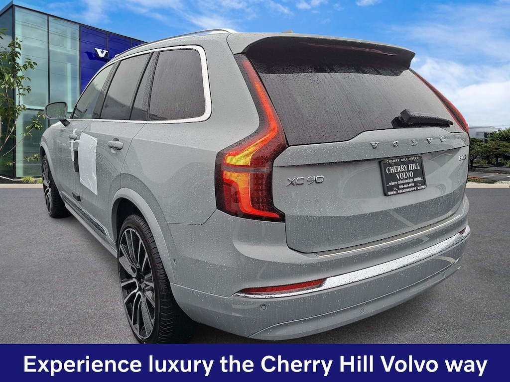 New 2026 Volvo XC90 B6 Ultra 6-Seater SUV