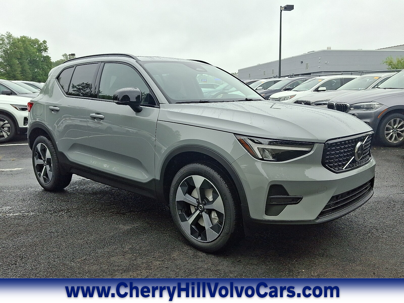 2026 Volvo XC40 SUV 