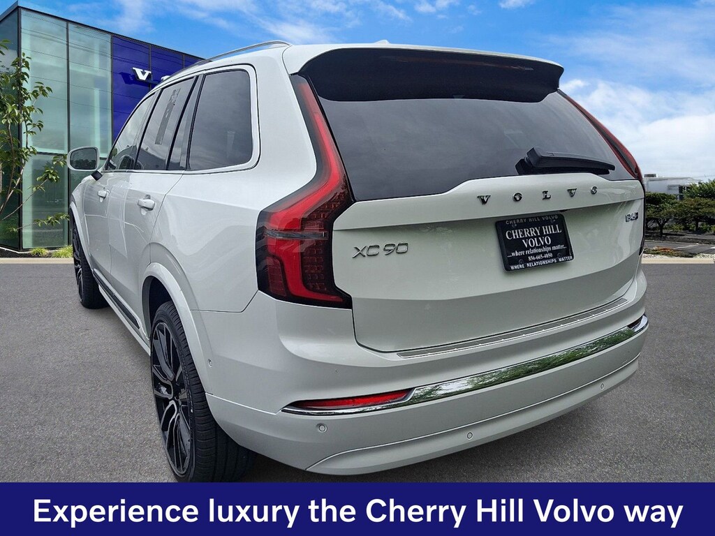 New 2026 Volvo XC90 B6 Plus 7-Seater SUV