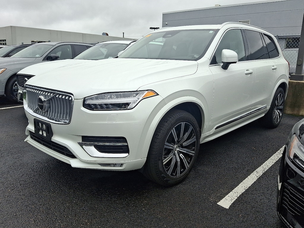 Certified 2024 Volvo XC90 B5 AWD Core Bright B5 Core Bright Theme