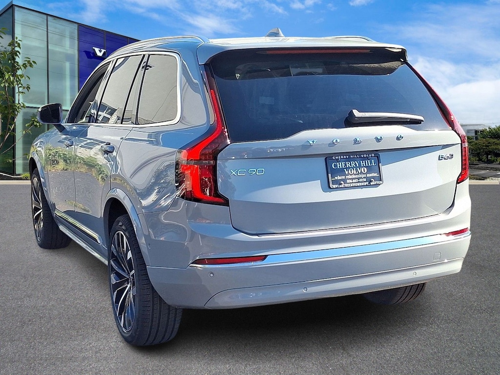 New 2026 Volvo XC90 B6 Plus 7-Seater SUV