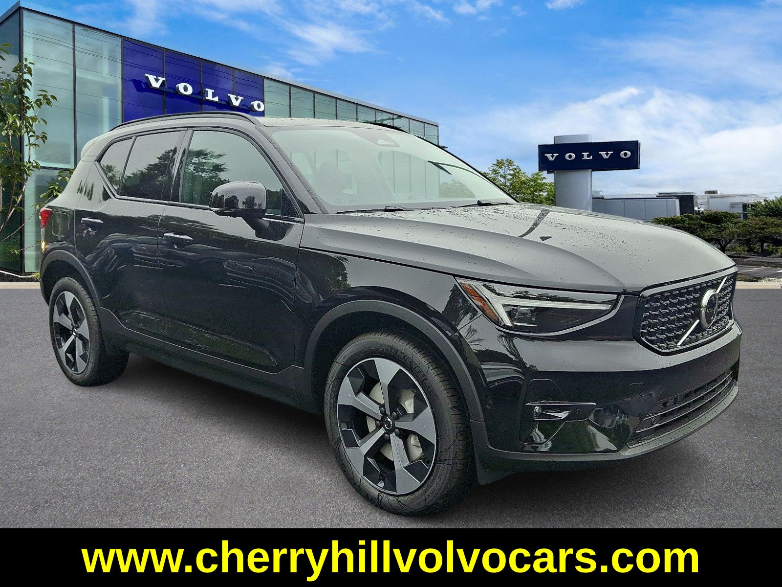 2026 Volvo XC40 SUV 