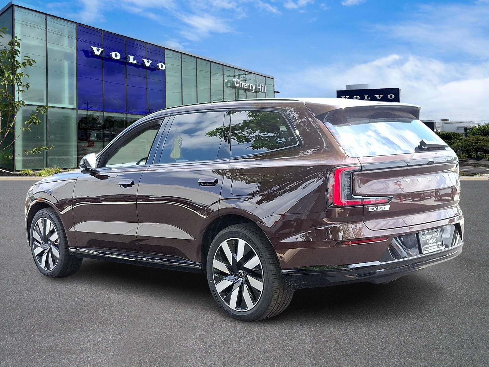 2025 Volvo EX90 Twin Motor Performance Ultra photo 4
