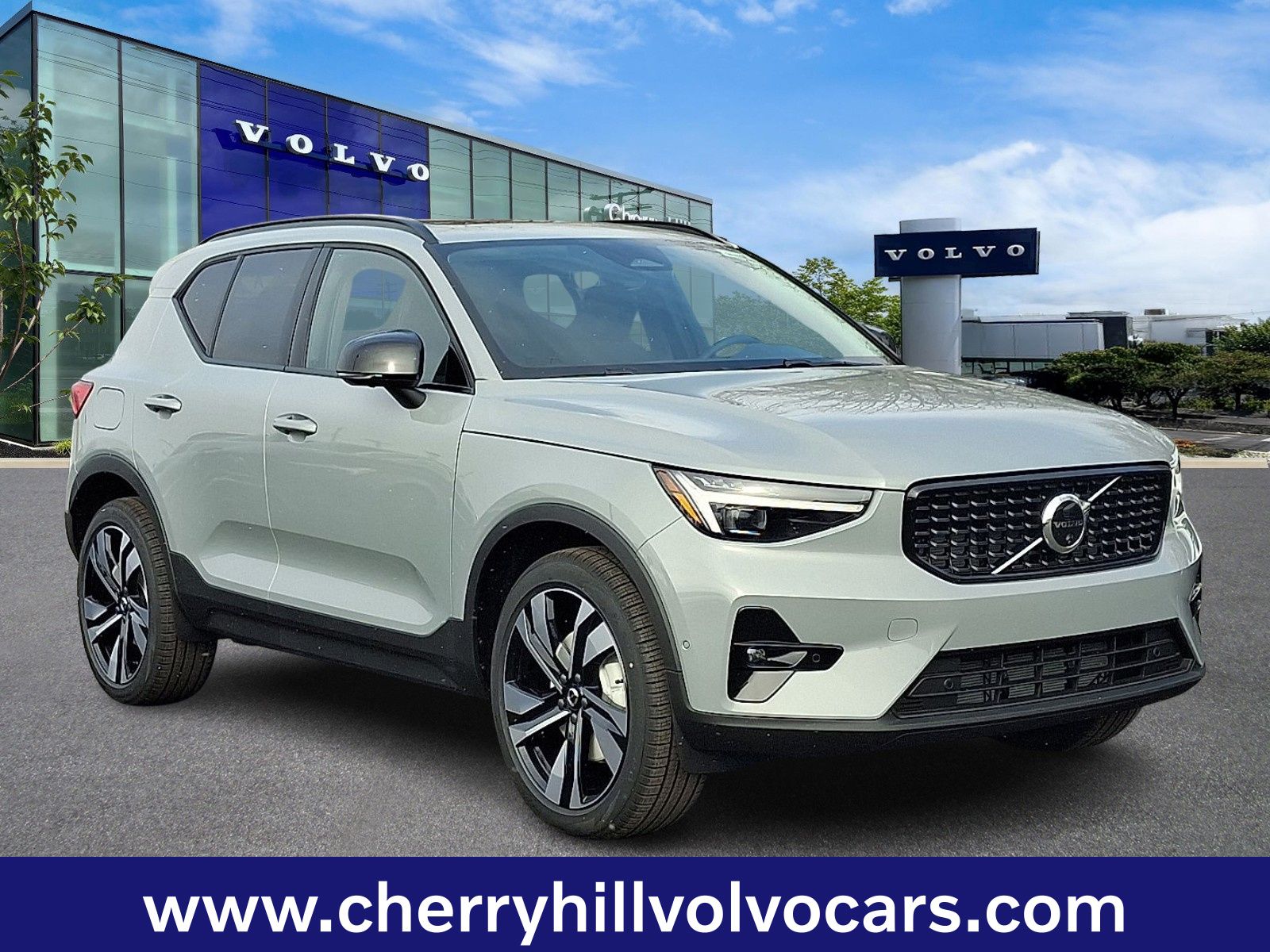 2026 Volvo XC40