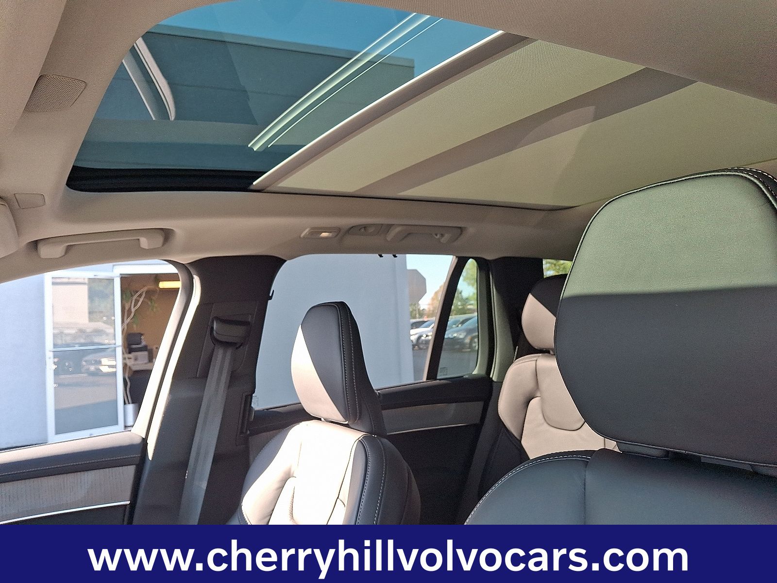 2026 Volvo XC90 Ultra - Photo 15