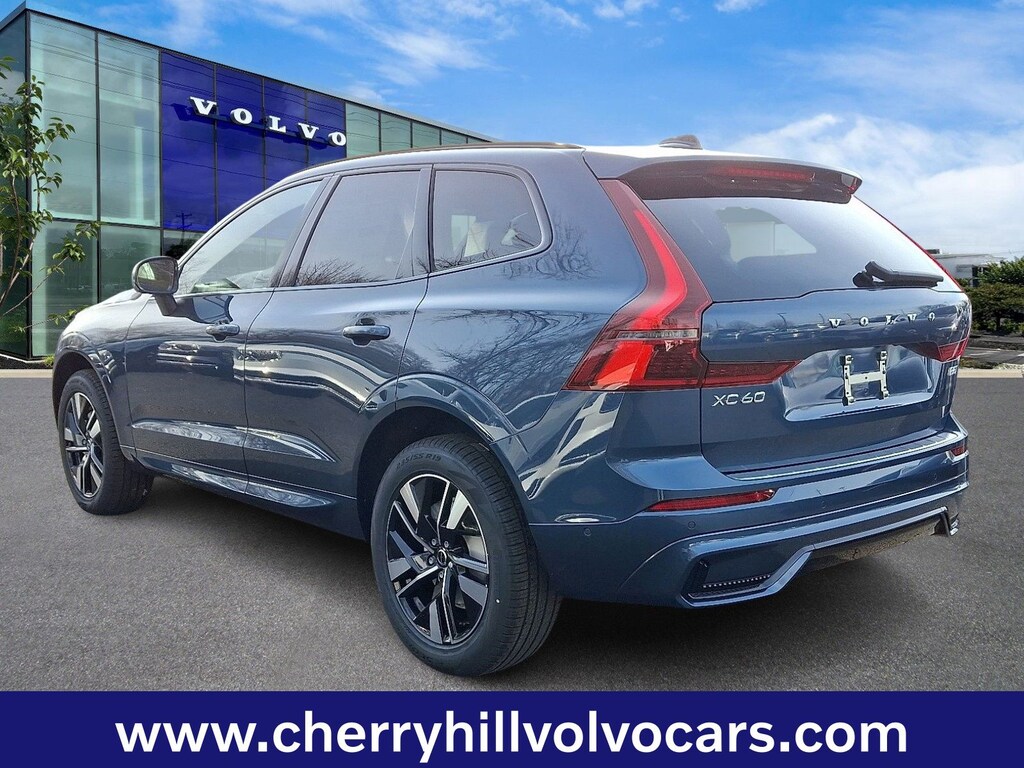 New 2026 Volvo XC60 B5 Plus SUV