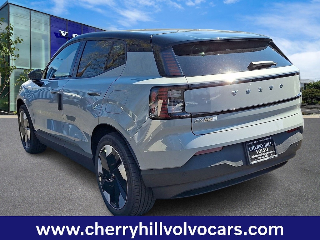 New 2026 Volvo EX30 Twin Motor Plus SUV