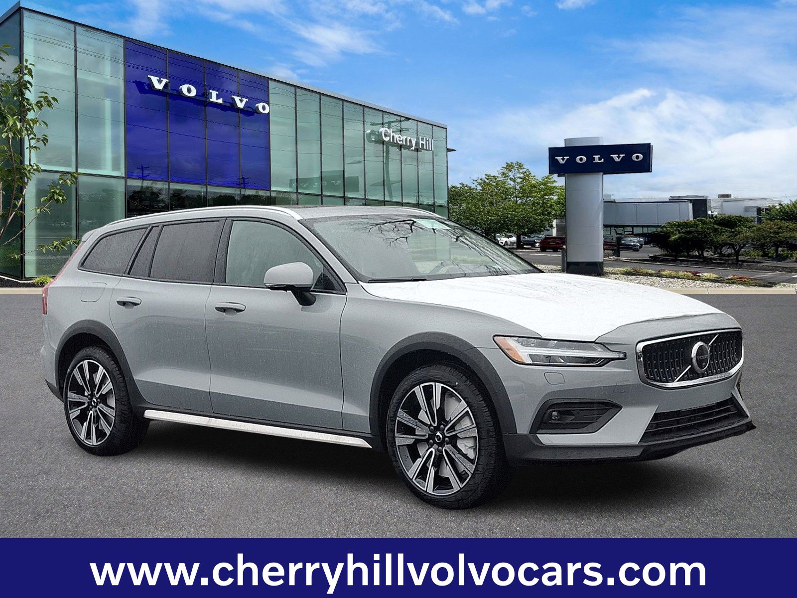 2026 Volvo V60 Cross Country Wagon 