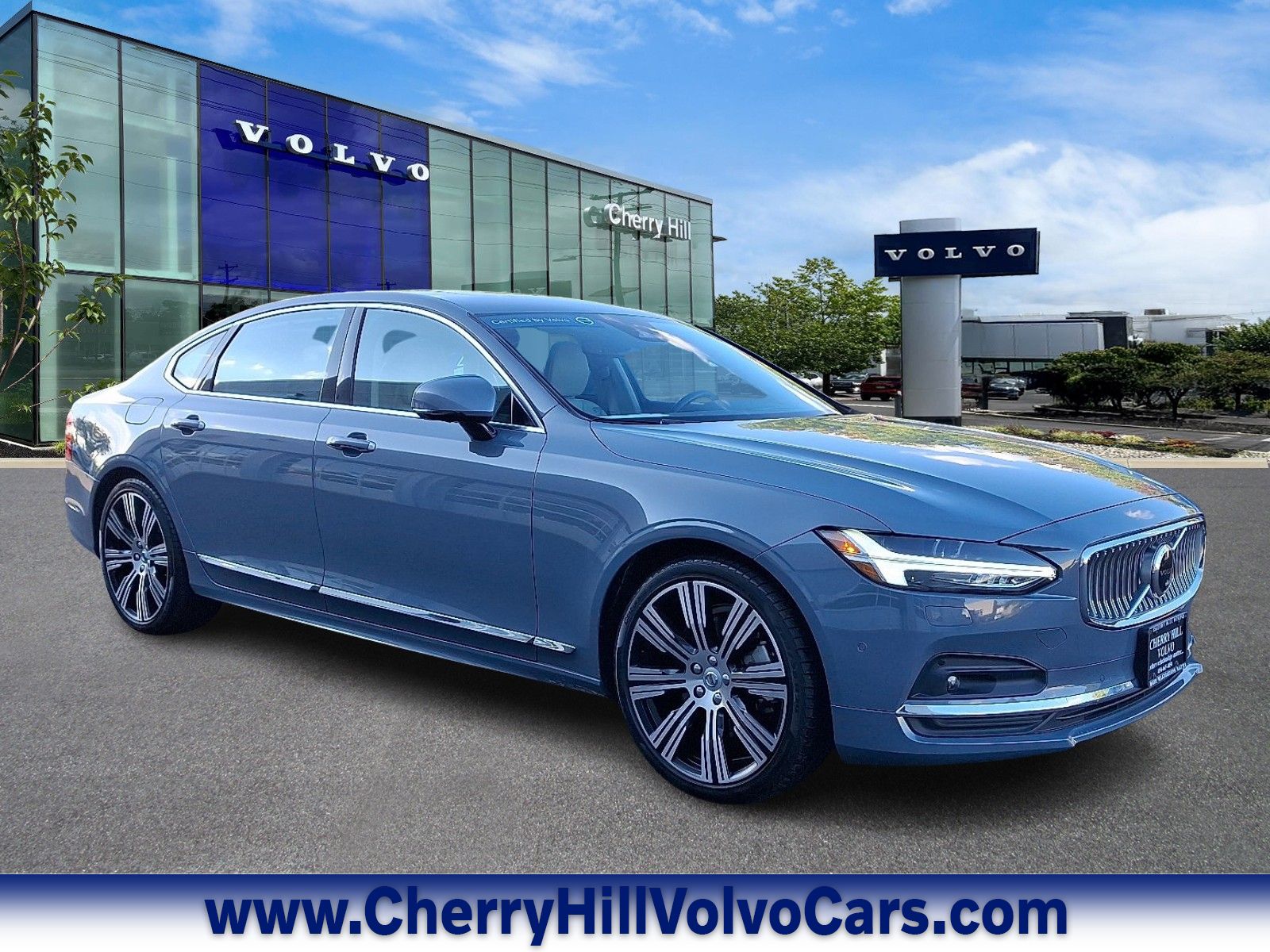 2022 Volvo S90 Sedan 