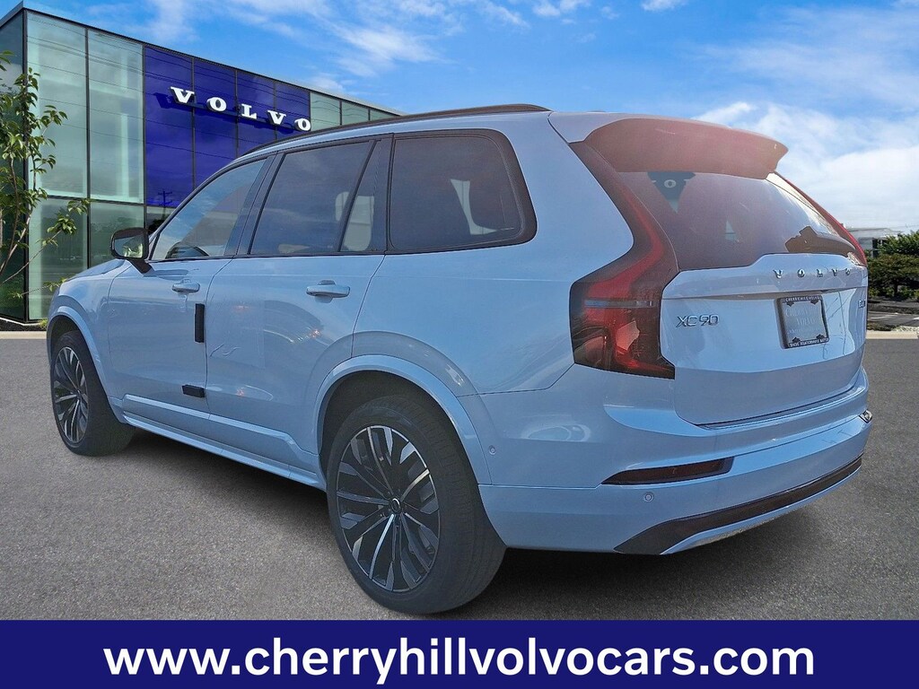 New 2026 Volvo XC90 B6 Ultra Dark Theme 7-Seater SUV